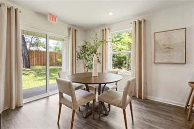 Peachtree Estates by Century Complete